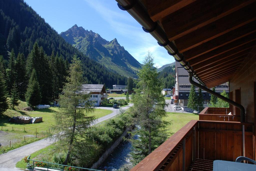Bohemia Apartments Gargellen Ruang foto